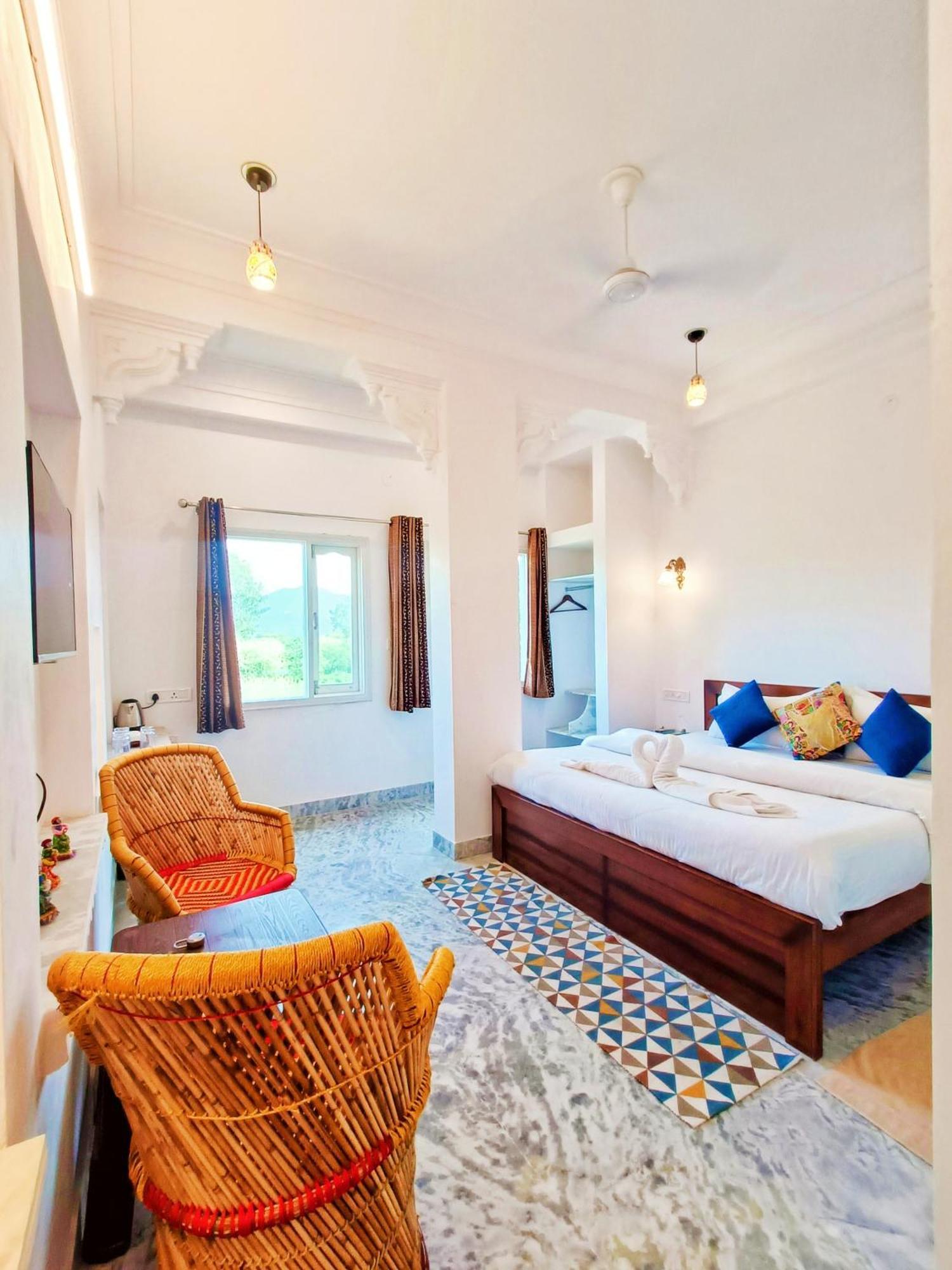 Hotel Prakash Ji'S Haveli -Luxurious Lakeside Retreat- Udaipur Habitación foto